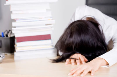 Con sử dụng tiếng Việt kém, chịu nhiều áp lực... là những mặt trái của định hướng du học sớm